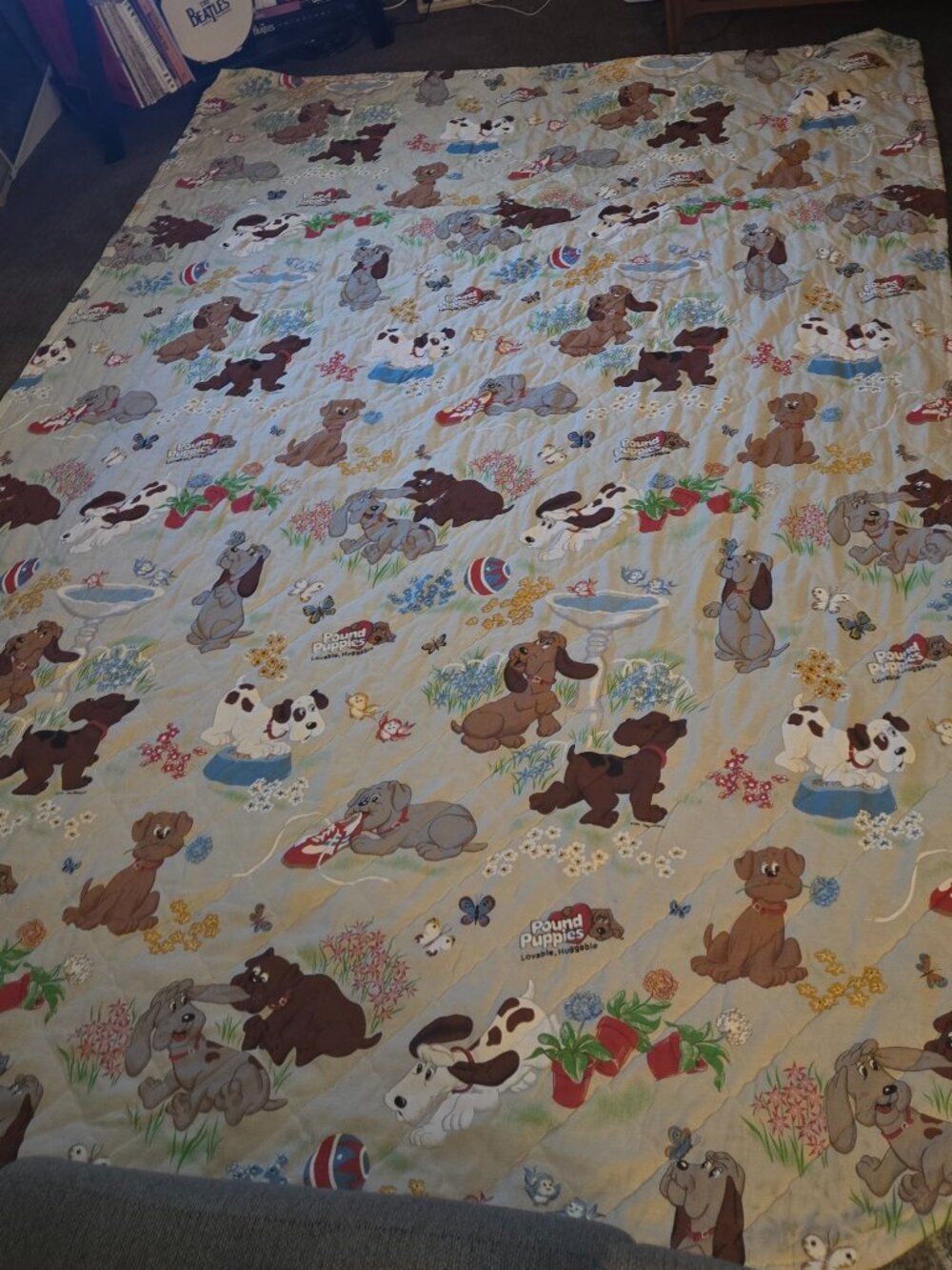 Pound Puppies Vintage 1985 Comforter